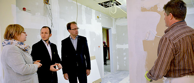 Elkezdődött az uránvárosi rendelő felújítása - A betegek gyorsabban juthatnak magas szintű ellátáshoz Elkezdődött az uránvárosi rendelő felújítása - A betegek gyorsabban juthatnak magas szintű ellátáshoz