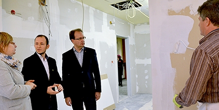 Elkezdődött az uránvárosi rendelő felújítása - A betegek gyorsabban juthatnak magas szintű ellátáshoz Elkezdődött az uránvárosi rendelő felújítása - A betegek gyorsabban juthatnak magas szintű ellátáshoz