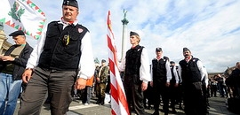 Ötszázan gyűltek össze a Hősök terén