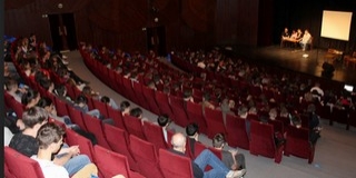 Több mint 300 diák ment el a rendőrség bűnmegelőzési programjára Több mint 300 diák ment el a rendőrség bűnmegelőzési programjára