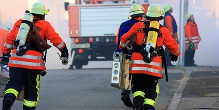 Lángra kapott egy kukásautóban a szemét Pécsett Lángra kapott egy kukásautóban a szemét Pécsett
