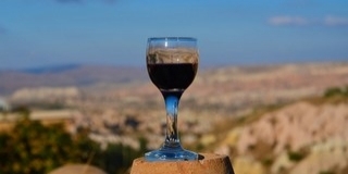 Portugieserszemlét és borkóstolót rendeznek Pécsen és Villányban