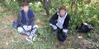 Átadták a horvátoknak a Kölkeden elfogott migránsokat Átadták a horvátoknak a Kölkeden elfogott migránsokat