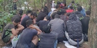 Ötven migránst tartóztattak föl éjjel Csongrád megyében Ötven migránst tartóztattak föl éjjel Csongrád megyében