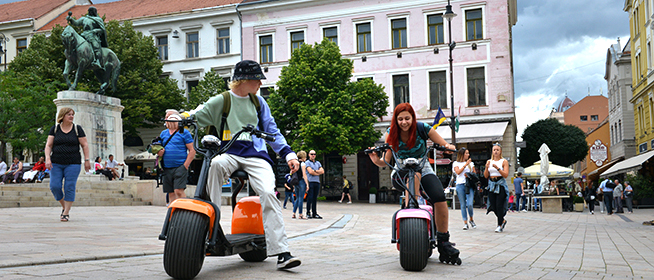 Újdonság Pécsett: elektromos chopper biciklikkel járható be a belváros Újdonság Pécsett: elektromos chopper biciklikkel járható be a belváros