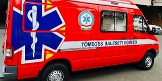Új, tömeges baleseti mentőegység szolgál Pécsett Új, tömeges baleseti mentőegység szolgál Pécsett