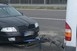 Sofőr nélküli autót vontatott egy román a magyar sztrádán Sofőr nélküli autót vontatott egy román a magyar sztrádán