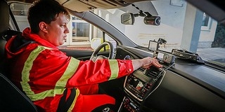 Betegszállítók vágtatnak át a városon - Csak megkülönböztető jelzéssel jár előny