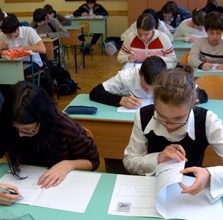 Szebb környezetben tanulhatnak a pécsi diákok, csaknem 60 intézményt újítanak fel Szebb környezetben tanulhatnak a pécsi diákok, csaknem 60 intézményt újítanak fel