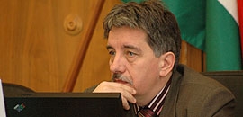 Tiltakoznak a tarvágás ellen