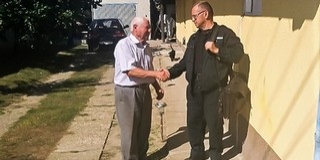 Kéményseprő mentette meg egy idős asszony életét Kéményseprő mentette meg egy idős asszony életét