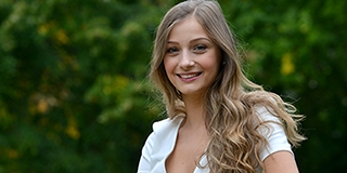 Szabó Barbara lehet a Nemzet Szépe - Szavazzon Ön is a pécsi a lányra! Szabó Barbara lehet a Nemzet Szépe - Szavazzon Ön is a pécsi a lányra!