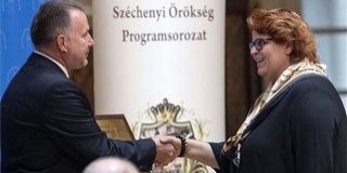 Komlói cég kapta az Év Széchenyi Vállalkozása Díjat Komlói cég kapta az Év Széchenyi Vállalkozása Díjat