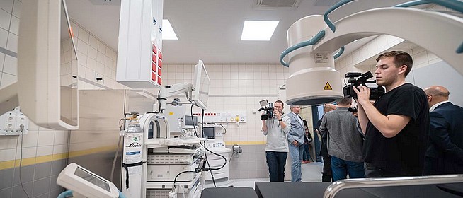 Közép-Európában páratlan endoszkópos központot adtak át PTE Klinikai Központjában Közép-Európában páratlan endoszkópos központot adtak át PTE Klinikai Központjában