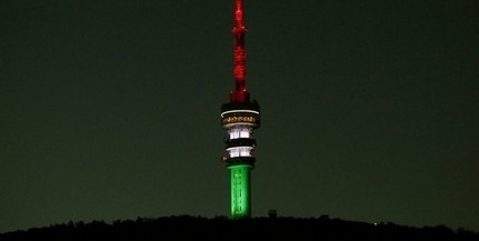 Nemzeti színekbe borul szerda este a tv-torony, a forradalom hősei előtt tisztelegve