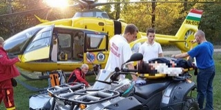 Sérült túrázót hoztak le a Mecsekből egy speciális quaddal Sérült túrázót hoztak le a Mecsekből egy speciális quaddal