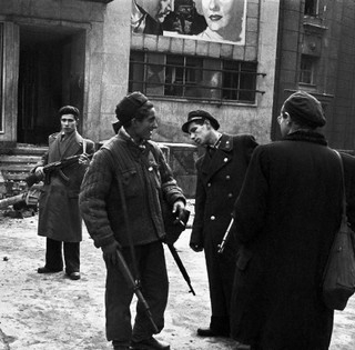 Hatvankilenc évvel ezelőtt rohanták le Magyarországot a szovjet csapatok