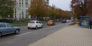 Mutatjuk, meddig maradnak a bazi nagy közlekedési dugók a kertvárosi Málomi úton Mutatjuk, meddig maradnak a bazi nagy közlekedési dugók a kertvárosi Málomi úton