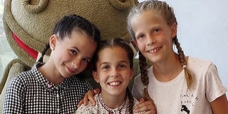Továbbjutott a Fölszállott a páva élő adásában a pécsi lánytrió, a Tulipános Tilinkó Továbbjutott a Fölszállott a páva élő adásában a pécsi lánytrió, a Tulipános Tilinkó