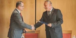 Szorosabbra fűzi együttműködését a PFZ és az egyetem Szorosabbra fűzi együttműködését a PFZ és az egyetem