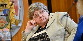 Kunszt Márta elismerte, ő írta a pécsi városházán felbukkant, személyi javaslatait is tartalmazó cetliket Kunszt Márta elismerte, ő írta a pécsi városházán felbukkant, személyi javaslatait is tartalmazó cetliket
