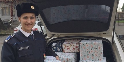 A siklósi rendőrök is gyűjtöttek a rászorulóknak A siklósi rendőrök is gyűjtöttek a rászorulóknak
