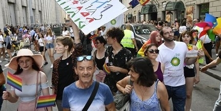 Elutasítják a homoszexuális felvonulás megnevezést a májusra tervezett pécsi homoszexuális felvonulás szervezői