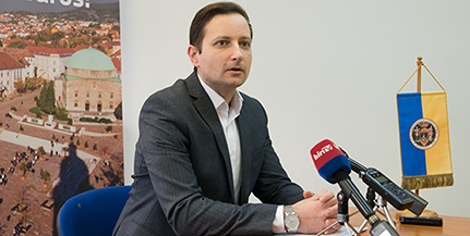 A Zsolnay-márkanévvel bizniszelne a pécsi gyár tulajdonosa, más termékeken is feltűnhetne A Zsolnay-márkanévvel bizniszelne a pécsi gyár tulajdonosa, más termékeken is feltűnhetne