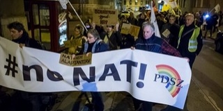 Az új Nemzeti Alaptanterv elleni akcióikat egyeztetik pedagógusokkal Pécsett Sorosék háttérszervezetei Az új Nemzeti Alaptanterv elleni akcióikat egyeztetik pedagógusokkal Pécsett Sorosék háttérszervezetei