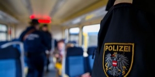 Osztrák rendőrök is segítik a déli határok védelmét Osztrák rendőrök is segítik a déli határok védelmét