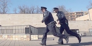 Nem akármilyen videóval ünneplik a testület százéves fennállását a baranyai zsaruk Nem akármilyen videóval ünneplik a testület százéves fennállását a baranyai zsaruk
