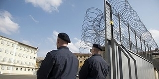 Börtönben marad az egykori pécsi kiemelt főnyomozó Börtönben marad az egykori pécsi kiemelt főnyomozó