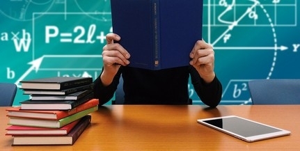 Testvére helyett nyelvvizsgázott Pécsett, vádat emeltek ellenük Testvére helyett nyelvvizsgázott Pécsett, vádat emeltek ellenük