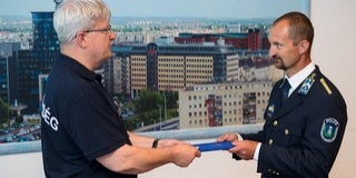 Baranyai rendőr, Pusch Szilárd az év körzeti megbízottja Baranyai rendőr, Pusch Szilárd az év körzeti megbízottja