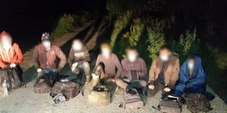 Ismét migránsokat tartóztattak fel a határvédők Baranyában Ismét migránsokat tartóztattak fel a határvédők Baranyában