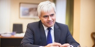 Kitüntették a PTE távozó kancellárját, Jenei Zoltánt Kitüntették a PTE távozó kancellárját, Jenei Zoltánt