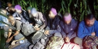 Két csoportban érkezett migránsokat fogtak el éjszaka Magyarbóly térségében Két csoportban érkezett migránsokat fogtak el éjszaka Magyarbóly térségében