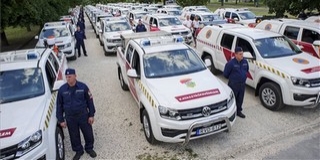 A baranyai katasztrófavédőkhöz is érkeznek speciális járművek A baranyai katasztrófavédőkhöz is érkeznek speciális járművek