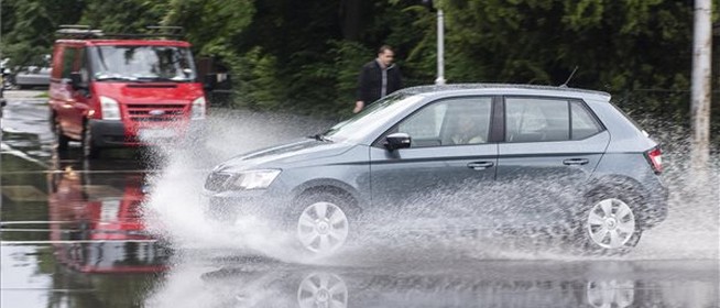 Szerdán is vihar csaphat le Baranyára, kedden szupercella érte el a megyét Szerdán is vihar csaphat le Baranyára, kedden szupercella érte el a megyét