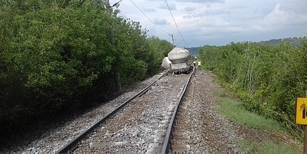 Még ez is! Kisiklott egy tehervonat a Pécs-Budapest vonalon Még ez is! Kisiklott egy tehervonat a Pécs-Budapest vonalon