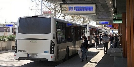 A buszok közlekedési rendje is módosul a hosszú hétvége miatt