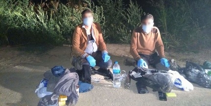 Migránsokat tartóztattak fel éjszaka Töttös térségében