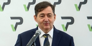 Házasságuk felbontását kezdeményezi Mészáros Lőrinc és felesége