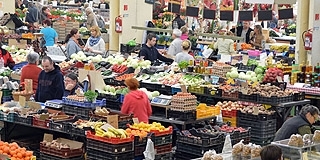 Rengetegen kiakadtak a pécsi vásárcsarnok bezárása miatt, gyűlnek a tiltakozó aláírások Rengetegen kiakadtak a pécsi vásárcsarnok bezárása miatt, gyűlnek a tiltakozó aláírások