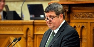 Továbbra is sokan vesznek különböző állampapírokat Továbbra is sokan vesznek különböző állampapírokat