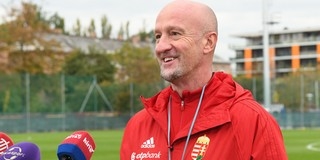 Tünetmentes Marco Rossi, a válogatott kapitánya