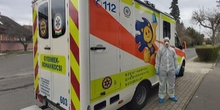Online gyűjtenek adományokat a gyermekmentőknek Online gyűjtenek adományokat a gyermekmentőknek