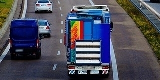 Hétfőtől elérhetőek a 2021-es éves autópálya-matricák