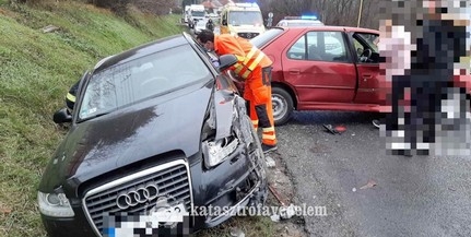 Összeütközött két autó ütközött Magyarszéken Összeütközött két autó ütközött Magyarszéken
