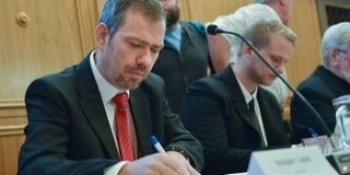 Már MSZP-s alpolgármestere is van Pécsnek, kinevezte Nyőgéri Lajost Péterffy Attila